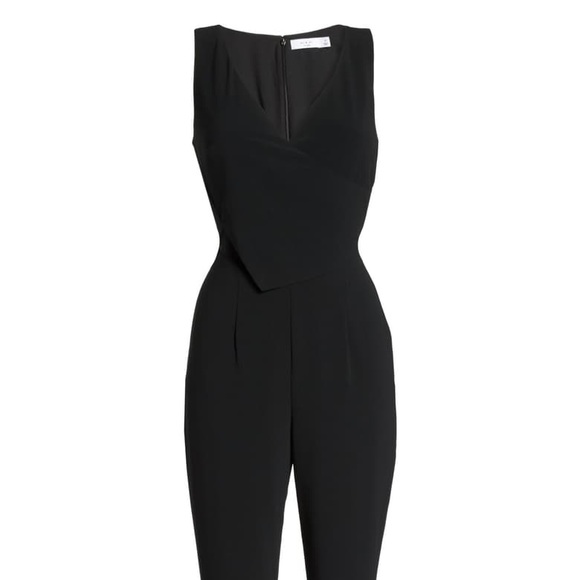 Ali & Jay sleeveless slim asymmetrical jumpsuit - Picture 9 of 16
